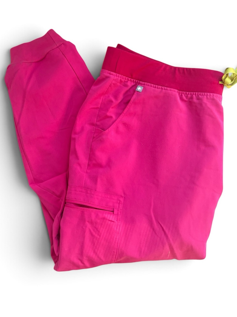 FIGS Cargo Jogger style scrub pants